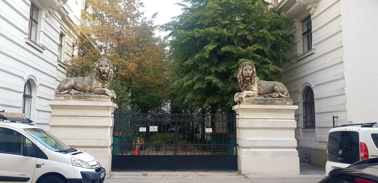 Belvedere Castle,Private Zimmer,Vienna Exterior photo
